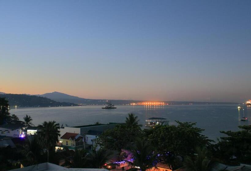 Wild Orchid Beach Resort