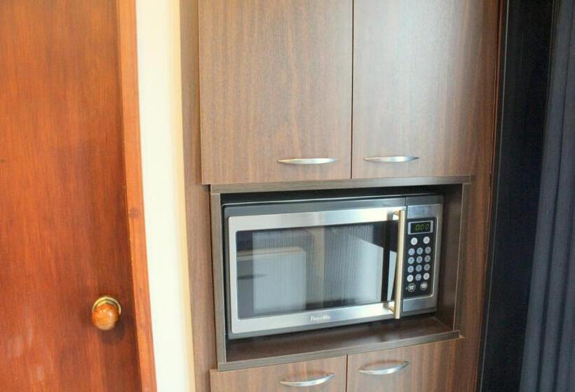 Alpine Glacier Motel