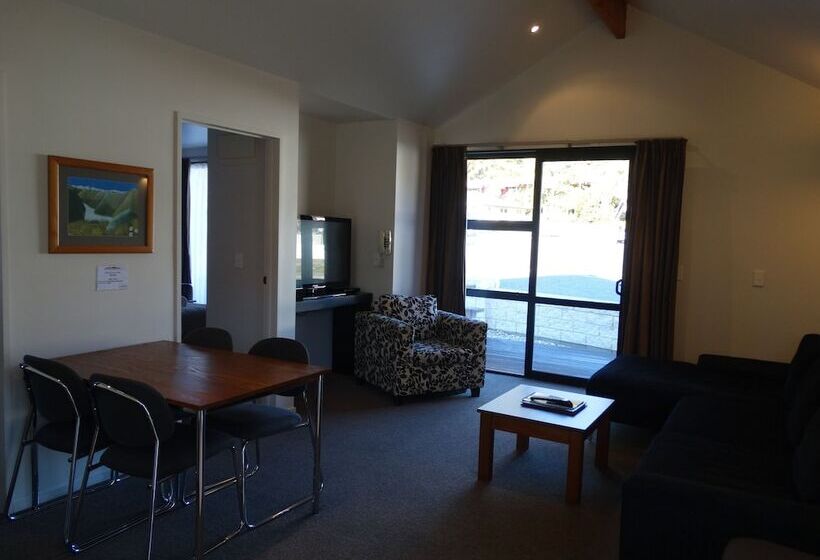 Alpine Glacier Motel