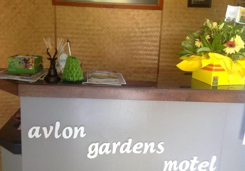 Avlon Gardens Motel