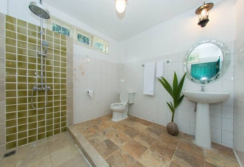 Baan Khun Nang Colonial Residence