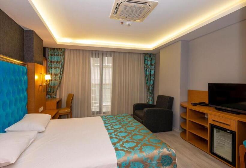 مبيت وإفطار Grand Palace