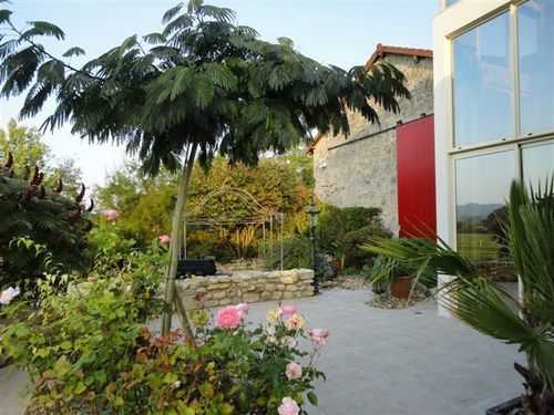 مبيت وإفطار La Grange