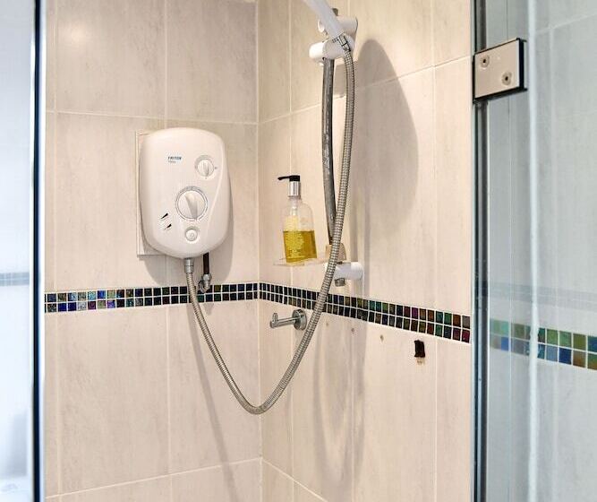 צימר Tree Tops Guest House