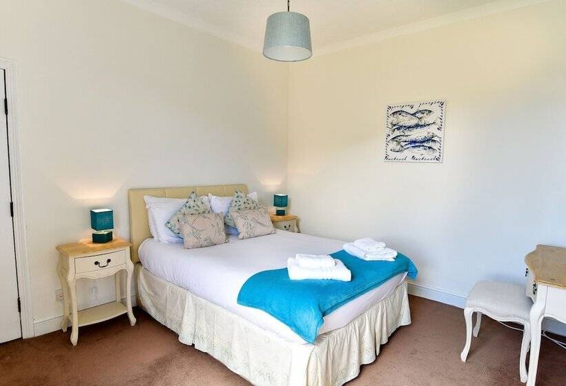 צימר Tree Tops Guest House