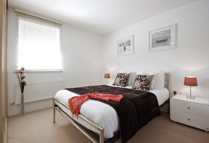 Berkshire Rooms Windsor