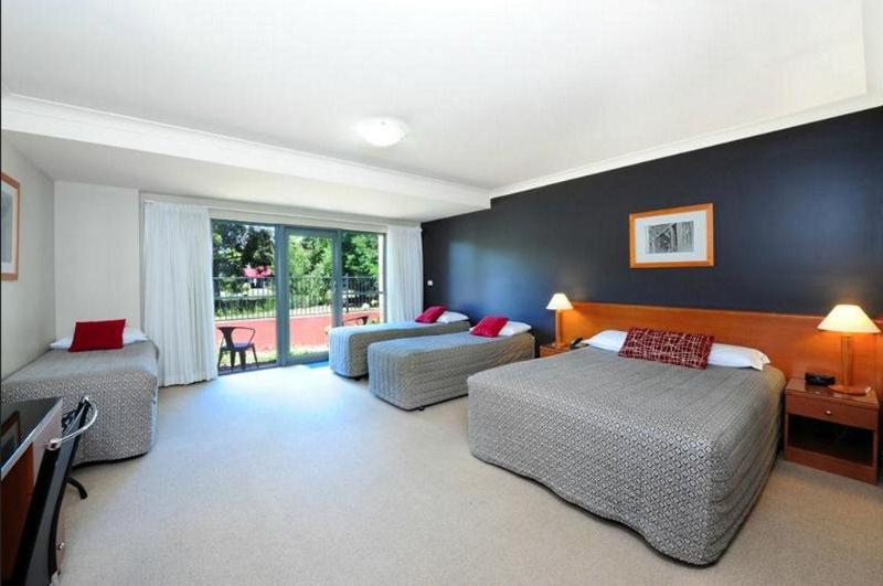 Berry Village Boutique Motel