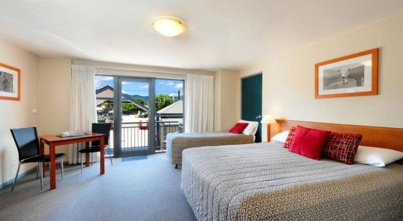 Berry Village Boutique Motel