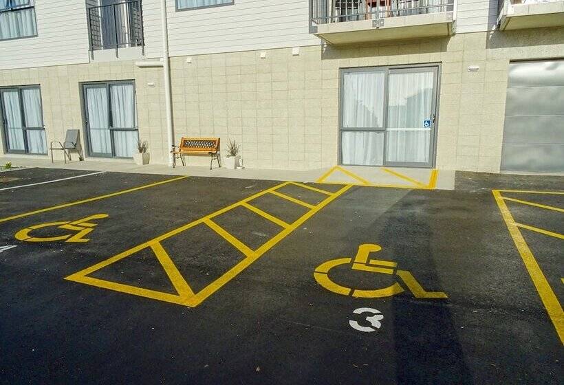 Bks Premier Motel Hamilton