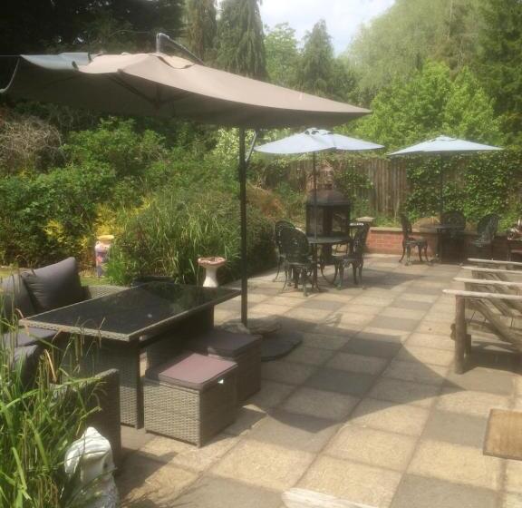 住宿加早餐 The Bridge Guest House