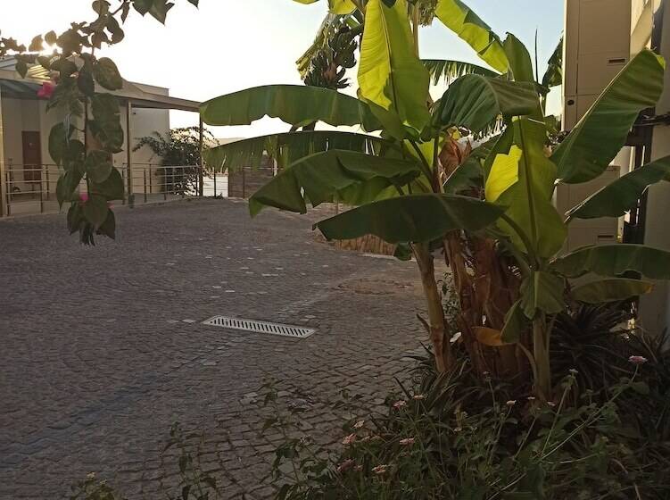 Degirmenburnu Residence