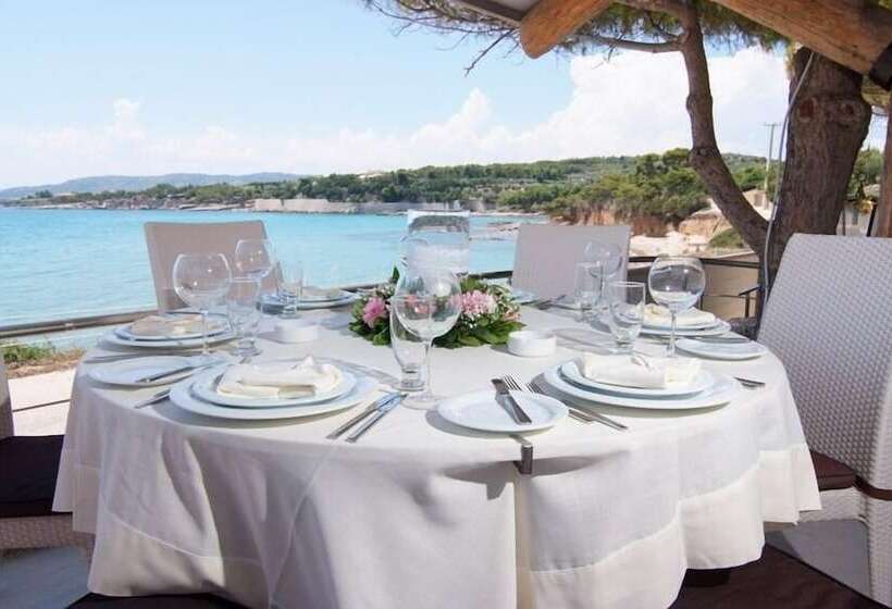 Epavlis Beach Resort