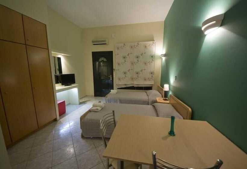 Epavlis Beach Resort