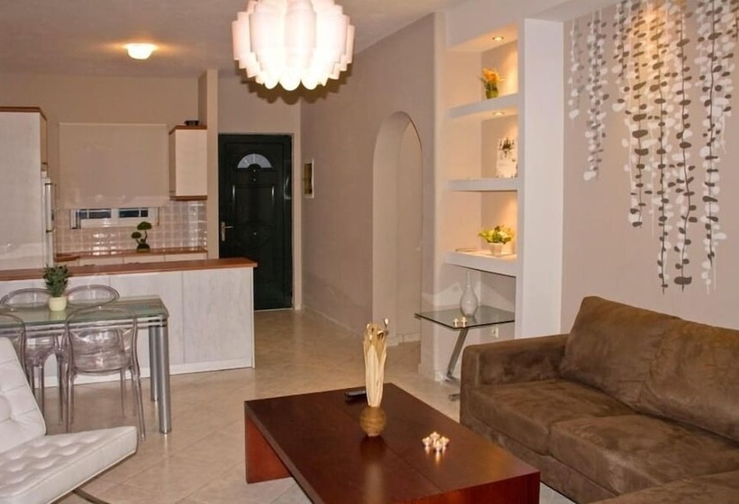 Epavlis Beach Resort