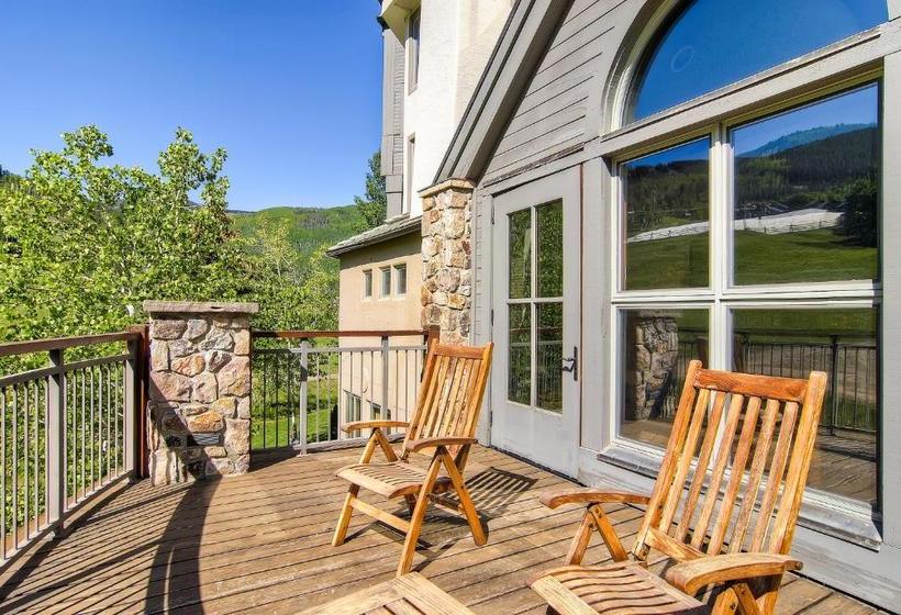 202 Highlands Slopeside