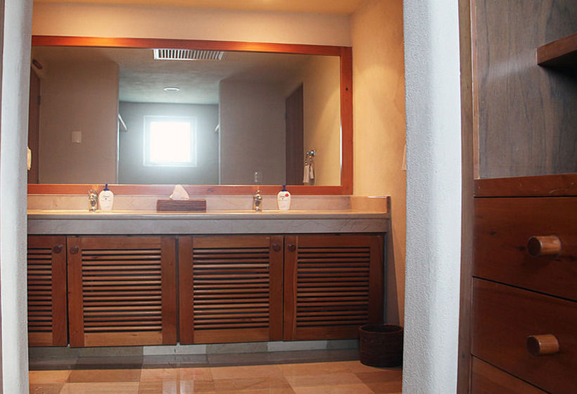 Ocean View Apartments By Homing Bird