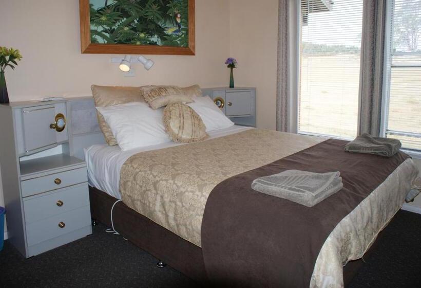 فندق Aaa Granary Accommodation