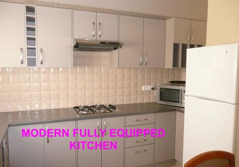 فندق Allenby Court Apartments