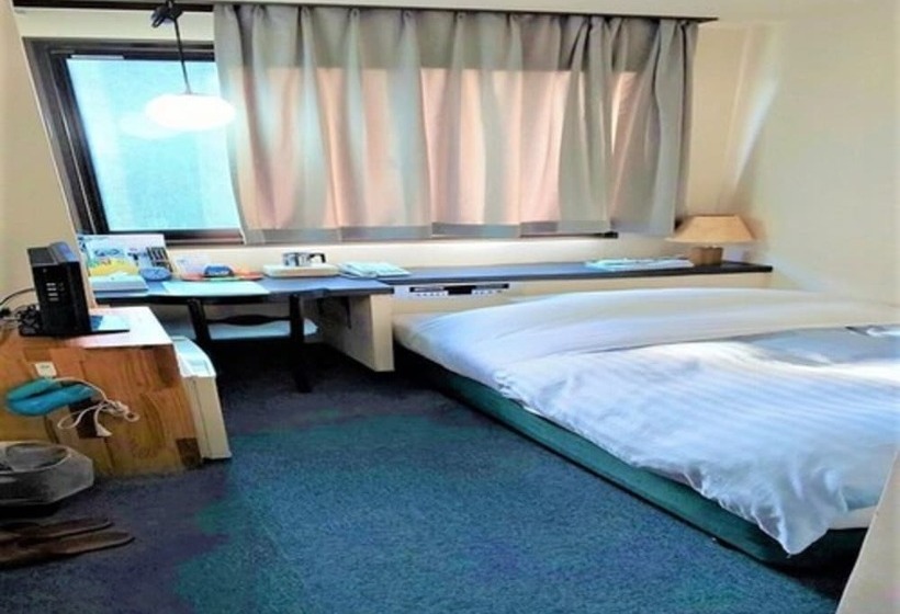 בית מלון כפרי Amami Port Tower