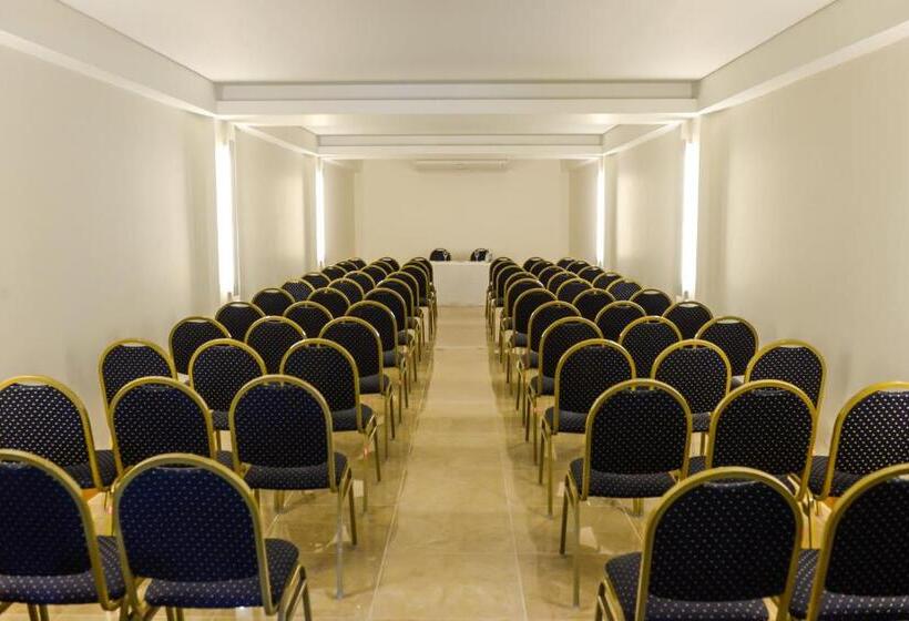 호텔 Amérian Villa Del Dique