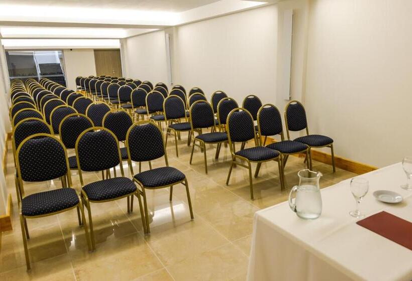 호텔 Amérian Villa Del Dique