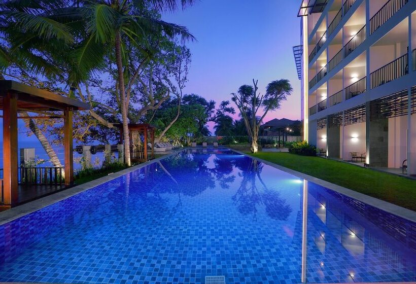 בית מלון כפרי Aston Anyer Beach