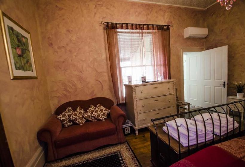 ホテル Authenticity Health And Wellness Retreat