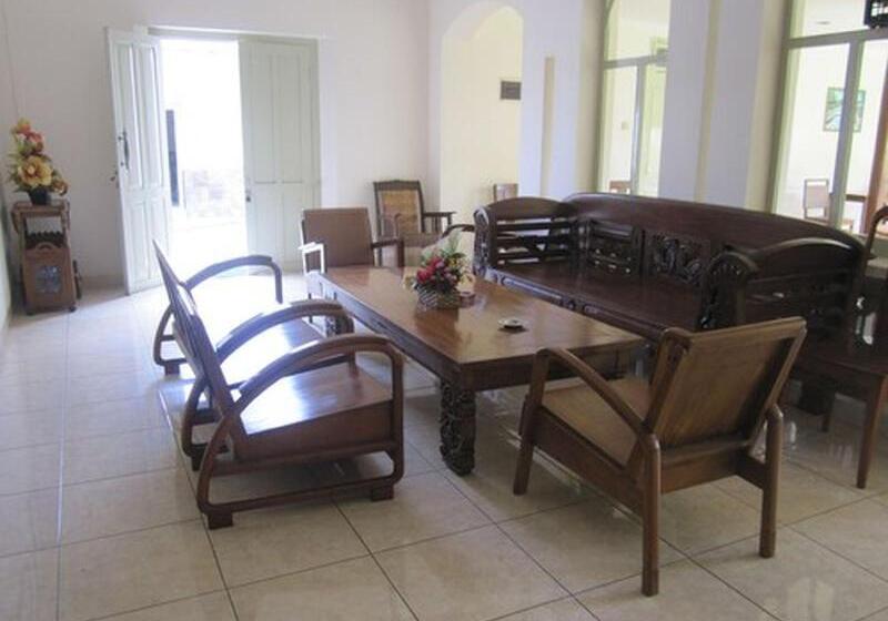 酒店 Besar Purwokerto