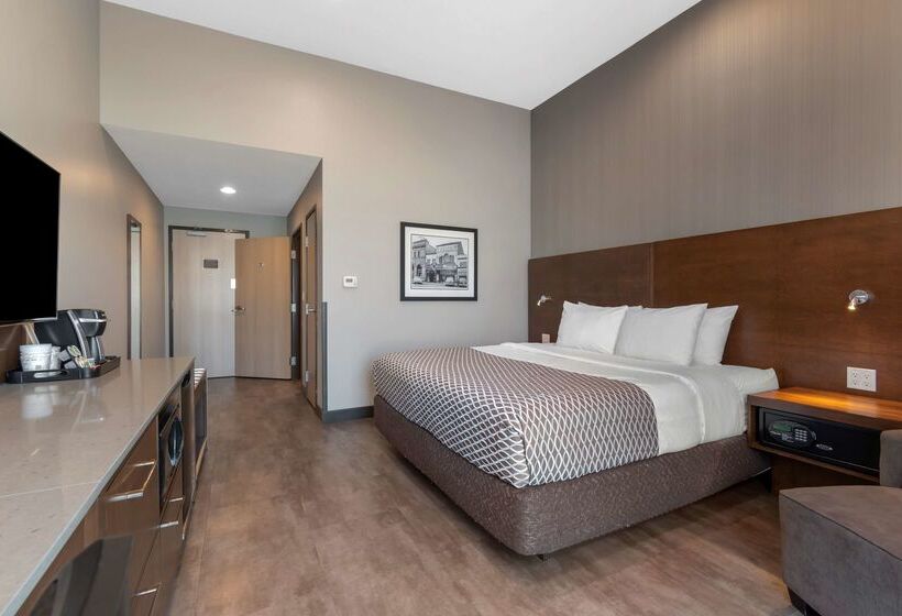 Отель Best Western Plus East Side