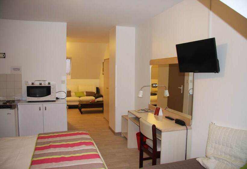 Brit Hotel Cherbourg