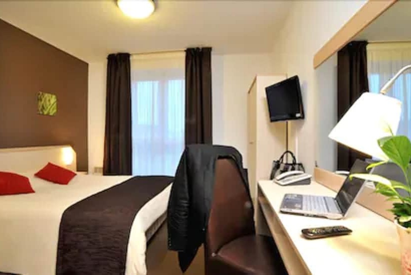 Brit Hotel Cherbourg