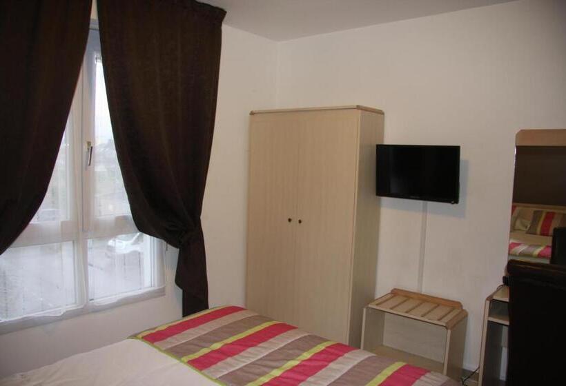 Brit Hotel Cherbourg