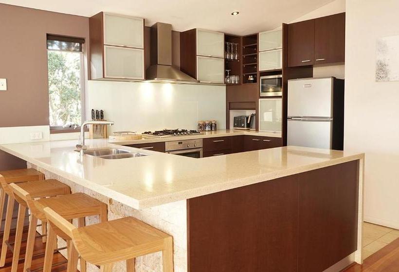 فندق Central Avenue Apartments