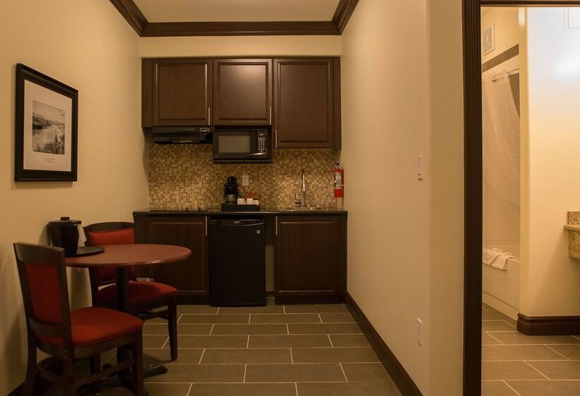 فندق Chateau Nova Peace River