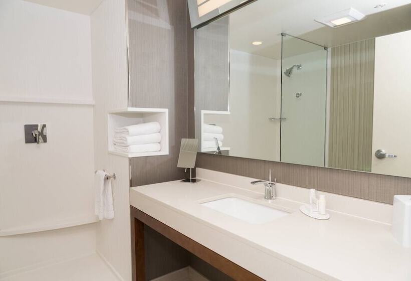 فندق Courtyard By Marriott Morgantown