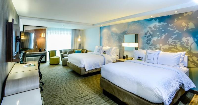 هتل Courtyard Lake Charles