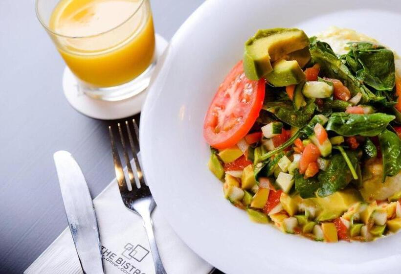 هتل Courtyard Lake Charles