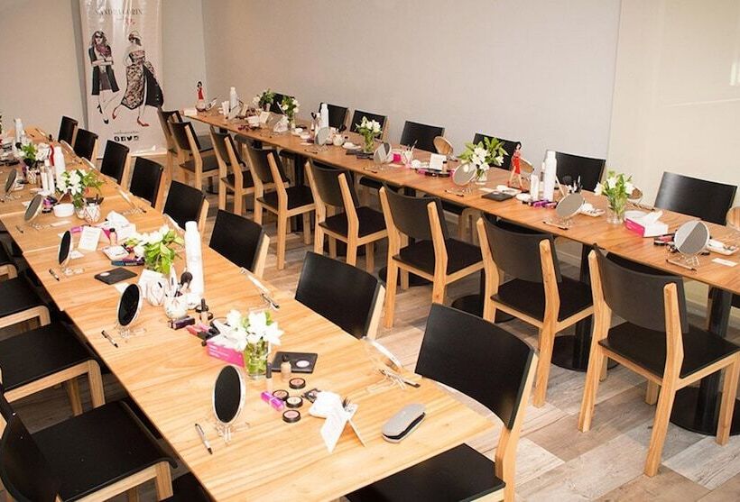 هتل Dazzler By Wyndham Polo