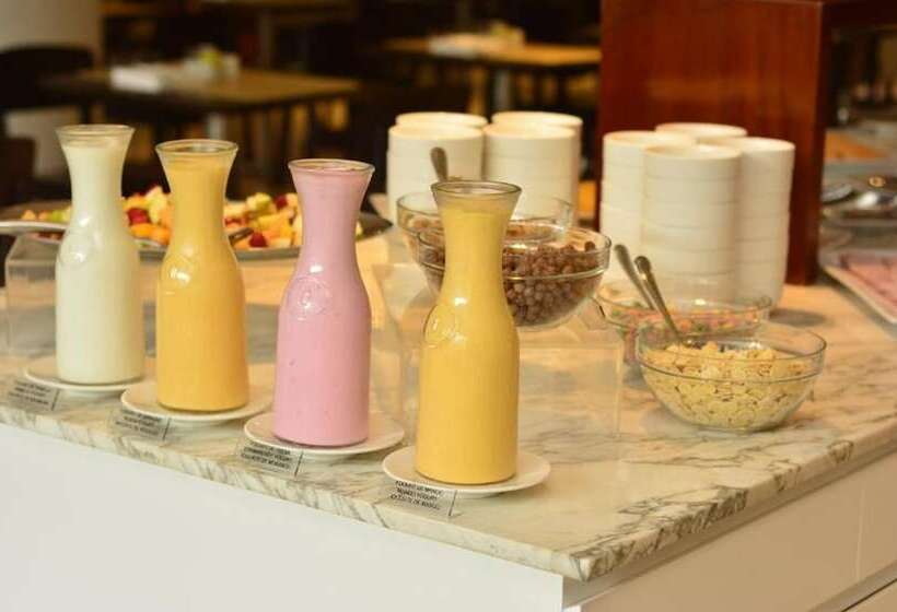 هتل Dazzler By Wyndham Polo