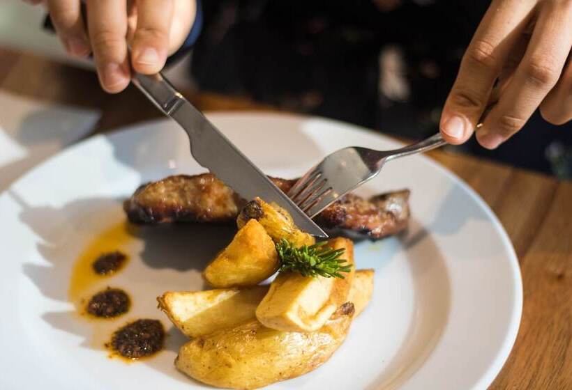 هتل Dazzler By Wyndham Polo