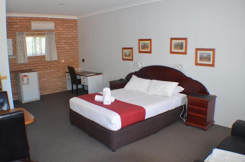 هتل Deer Park Motor Inn Armidale