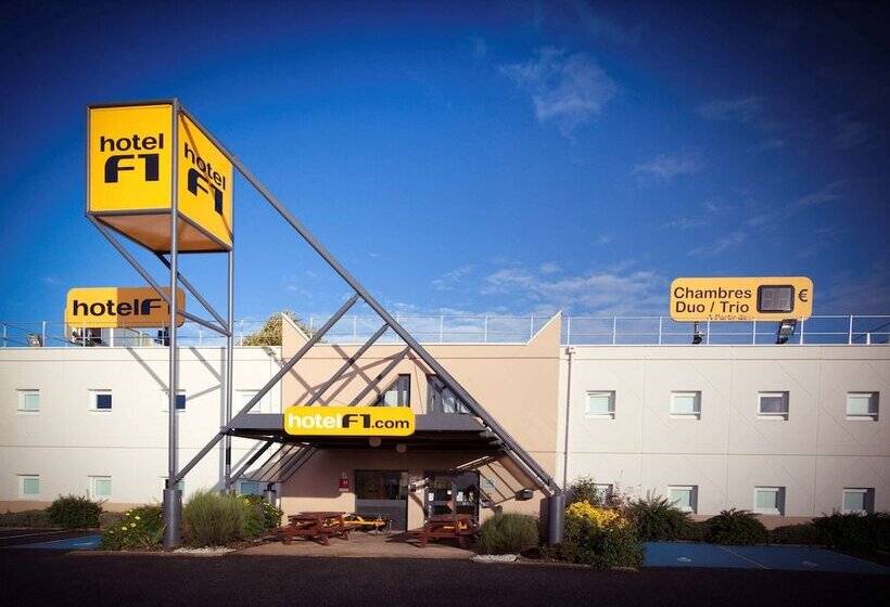 F1 Annemasse Hotel Renove