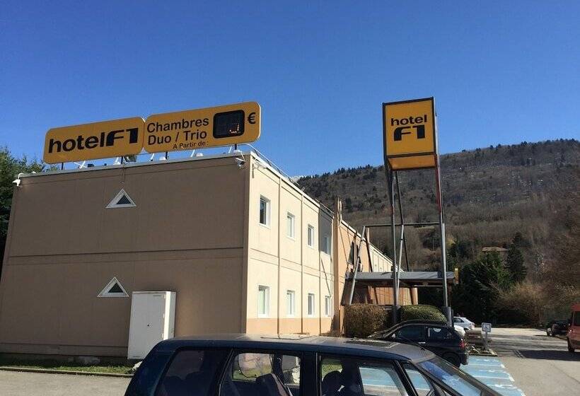 F1 Annemasse Hotel Renove