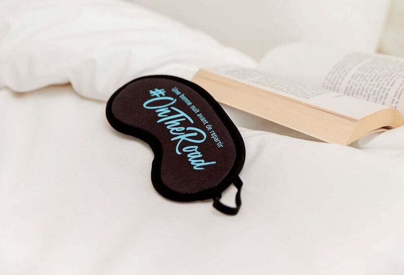 F1 Annemasse Hotel Renove