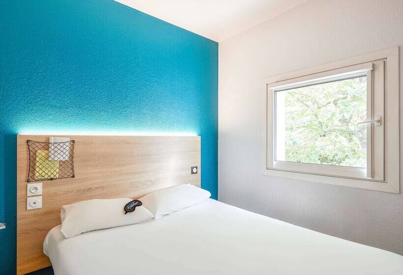 F1 Annemasse Hotel Renove