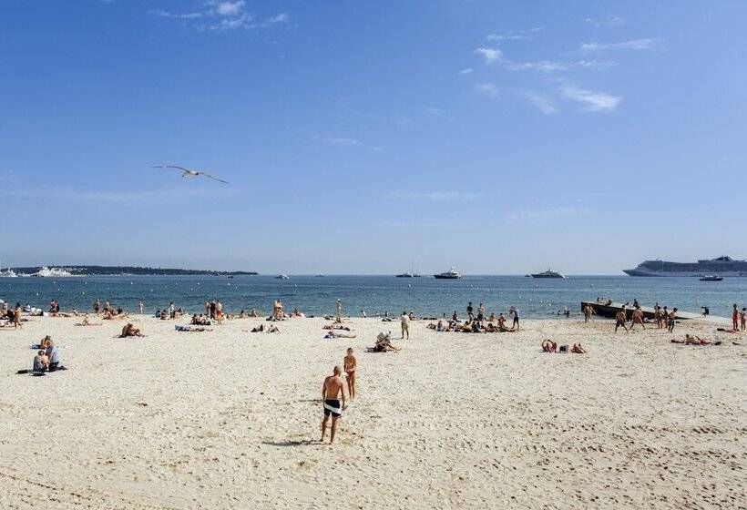 فندق F1 Antibes Sophia Antipolis