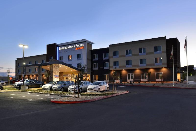 فندق Fairfield Inn & Suites By Marriott Sacramento Airport Woodland