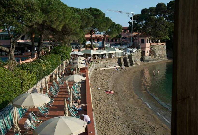 Отель Fiascherino