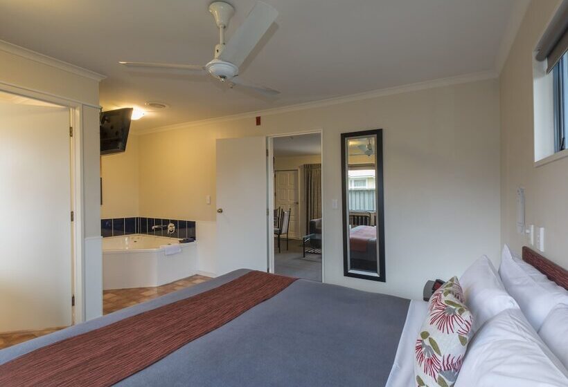 호텔 Gateway Motor Inn