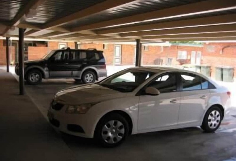 בית מלון כפרי Gundagai Gabriel Motor Inn